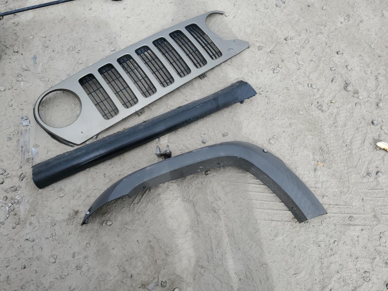 2006 Jeep Liberty (North America) VIN 1J4GL38K86W171737 Copart auction photo, front end damage thumbnail 12