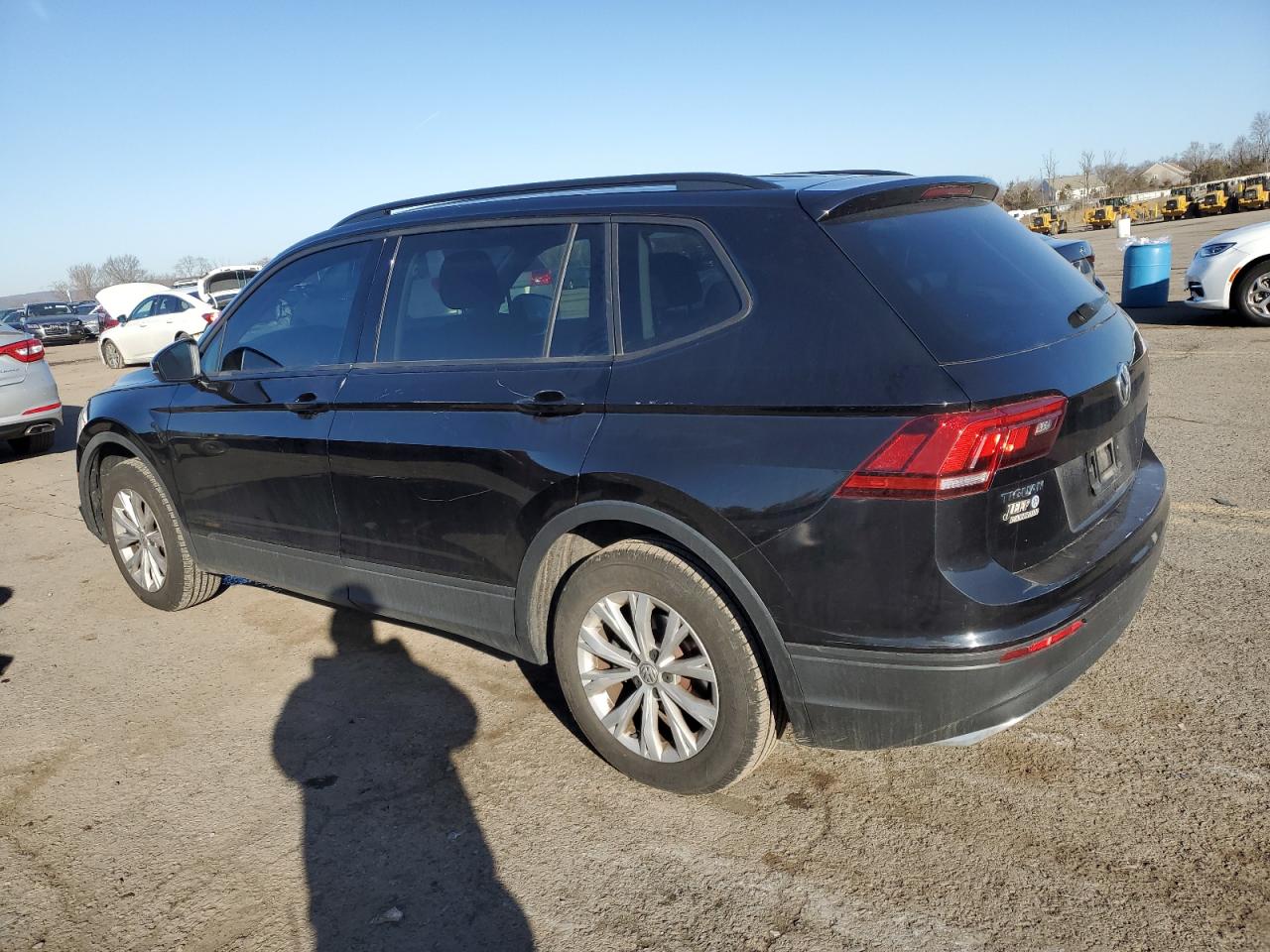 2018 Volkswagen Tiguan VIN 3VV0B7AX5JM109987 Copart auction photo, front end / mechanical damage thumbnail 2