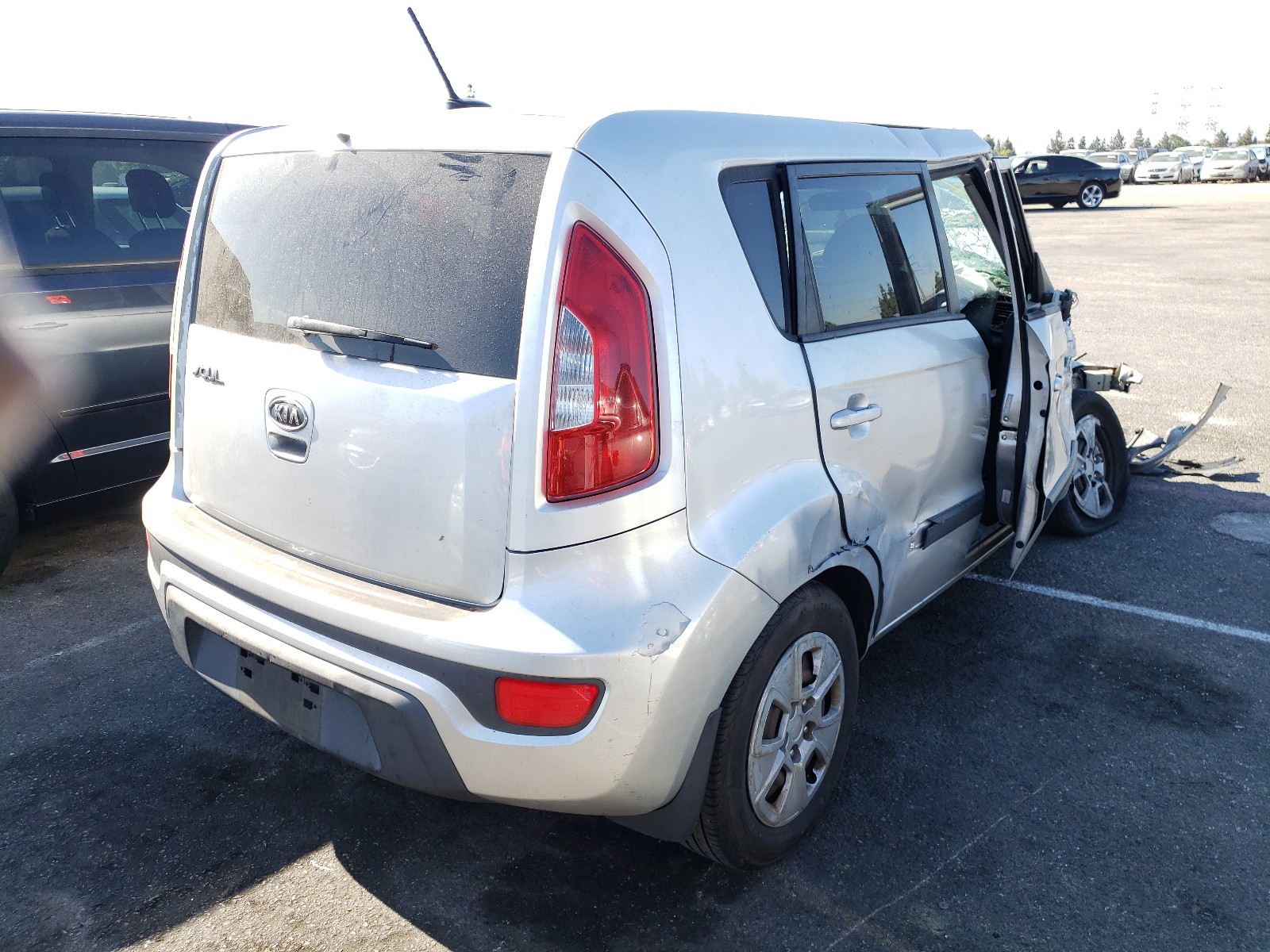 2012 KIA Soul VIN KNDJT2A56C7437014 Copart auction photo, all over / undercarriage damage thumbnail 4