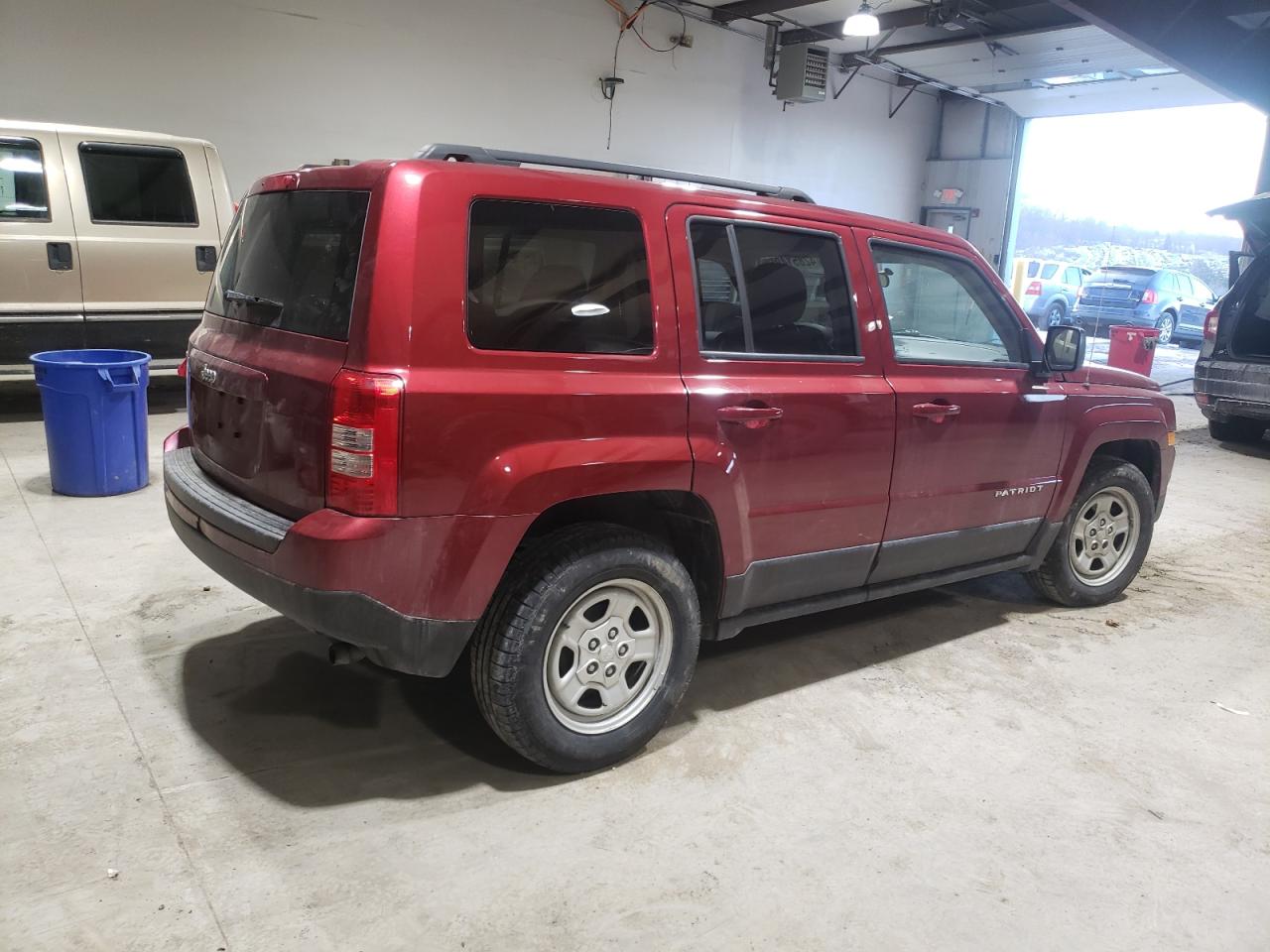 2015 Jeep Liberty (Patriot) VIN 1C4NJPBB4FD138961 Copart auction photo, front end damage thumbnail 3