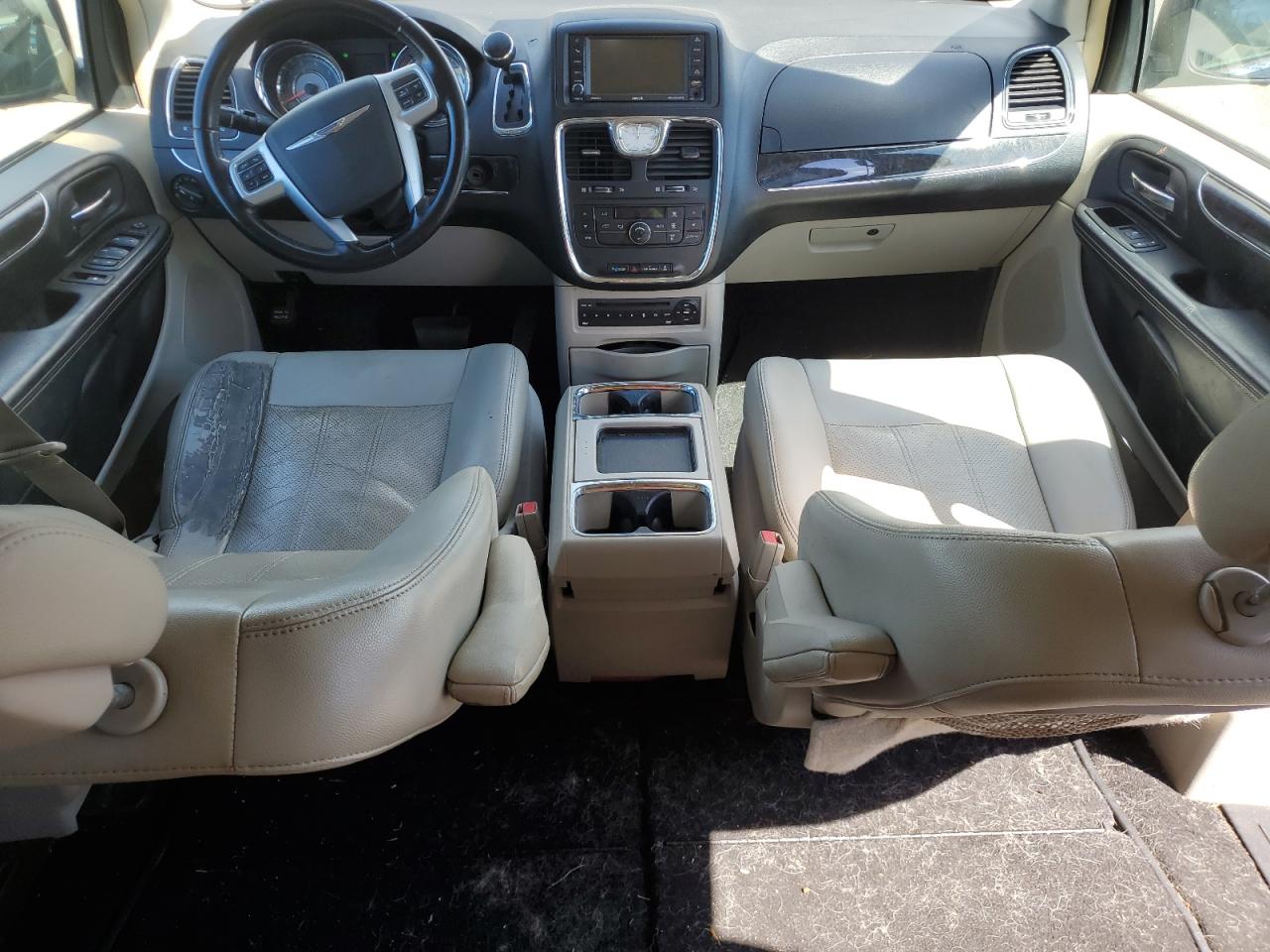 2012 Chrysler Town & Country VIN 2C4RC1CG7CR150310 Copart auction photo, front end damage thumbnail 8
