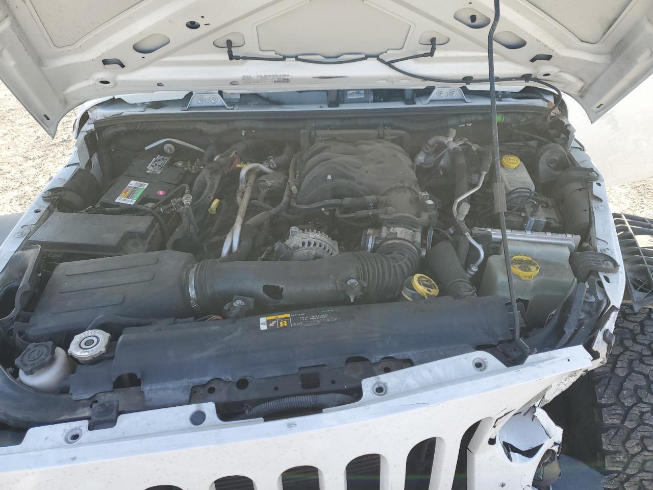 2017 Jeep Wrangler VIN 1C4BJWDG3HL703702 Copart auction photo, front end damage thumbnail 13