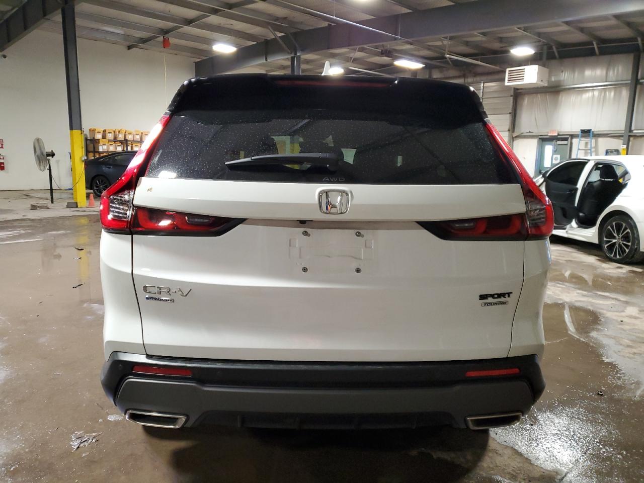 2024 Honda CR-V VIN 5J6RS6H92RL014849 Copart auction photo, vandalism damage thumbnail 6