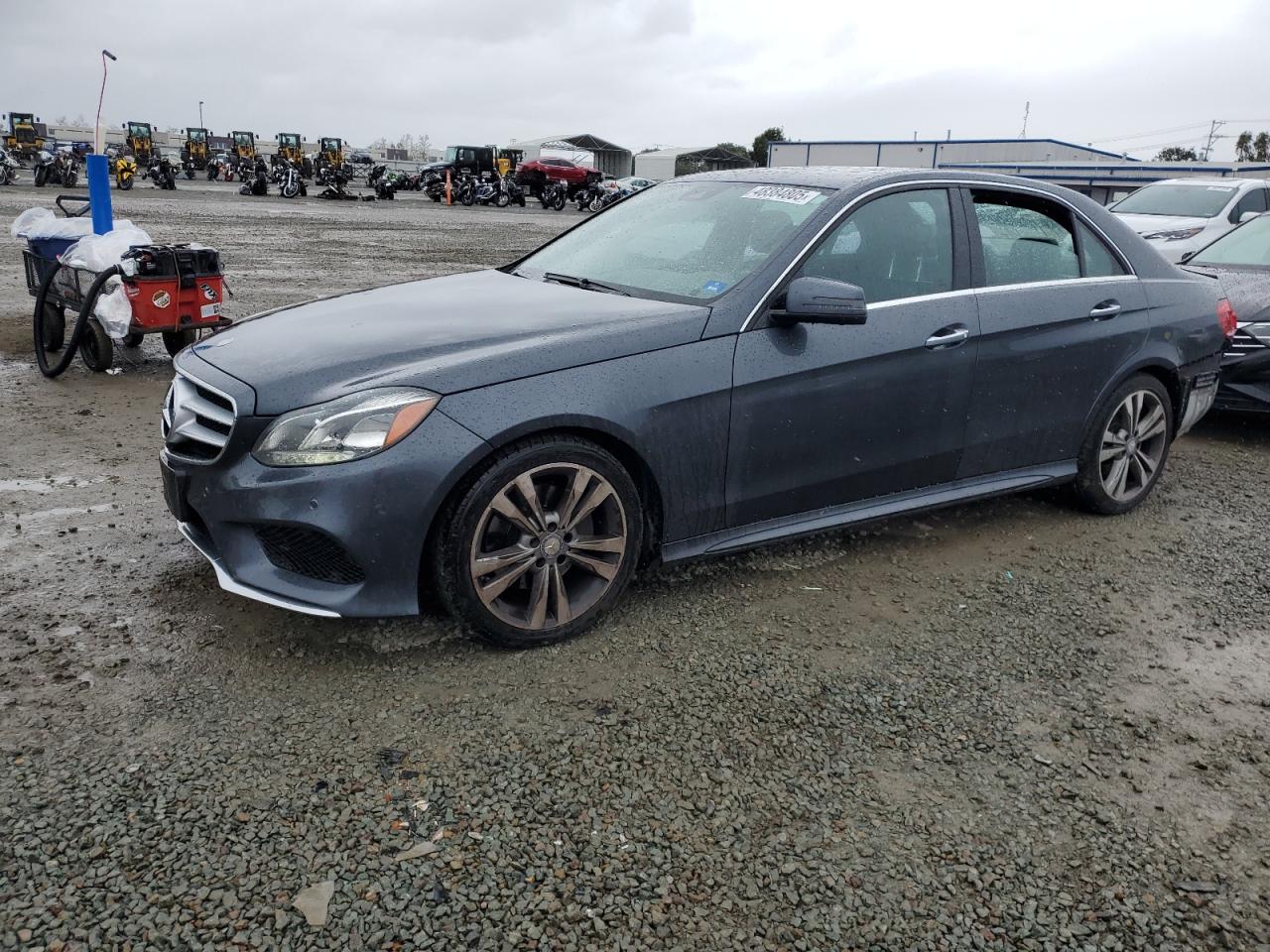 2014 Mercedes-Benz E-klasse VIN WDDHF5KB4EA830680