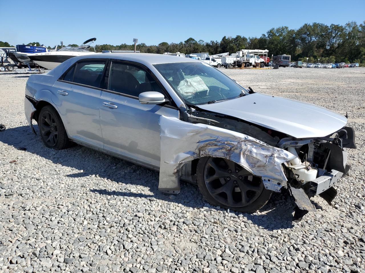 2021 Chrysler 300 VIN 2C3CCABG7MH545638 Copart auction photo, all over damage thumbnail 4