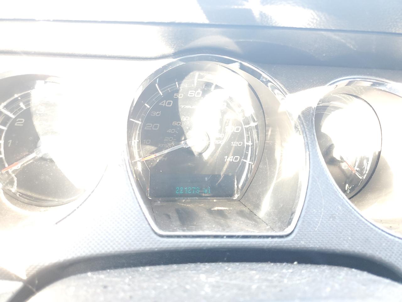 2011 Ford Taurus VIN 1FAHP2DW2BG187847 Copart auction photo, front end damage thumbnail 9