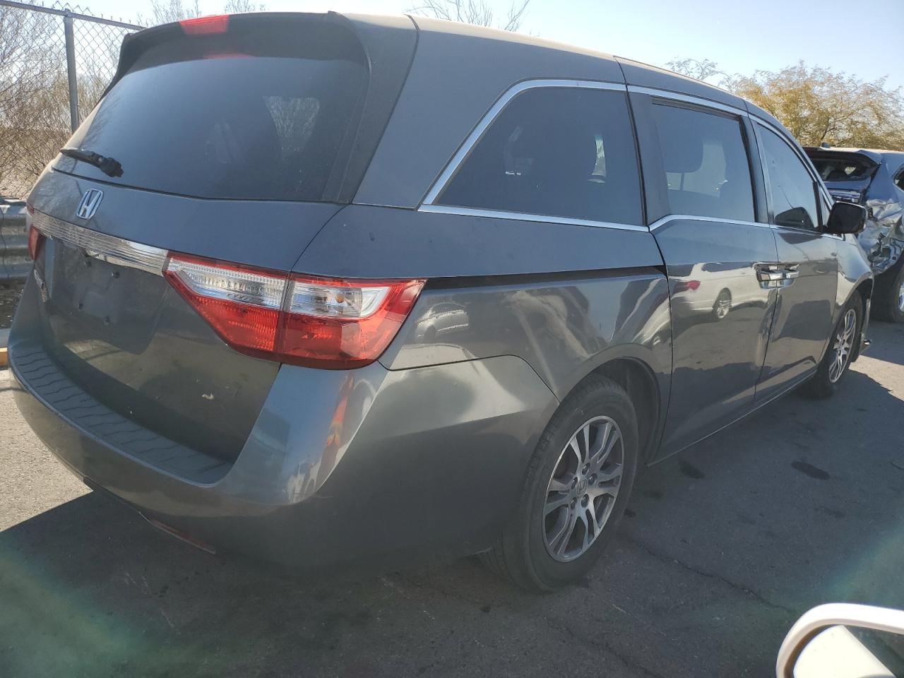2012 Honda Odyssey VIN 5FNRL5H63CB035349 Copart auction photo, front end damage thumbnail 3