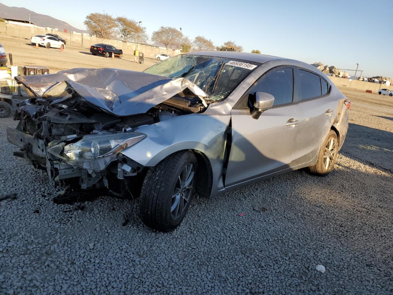 2016 Mazda 3 VIN JM1BM1T74G1318042