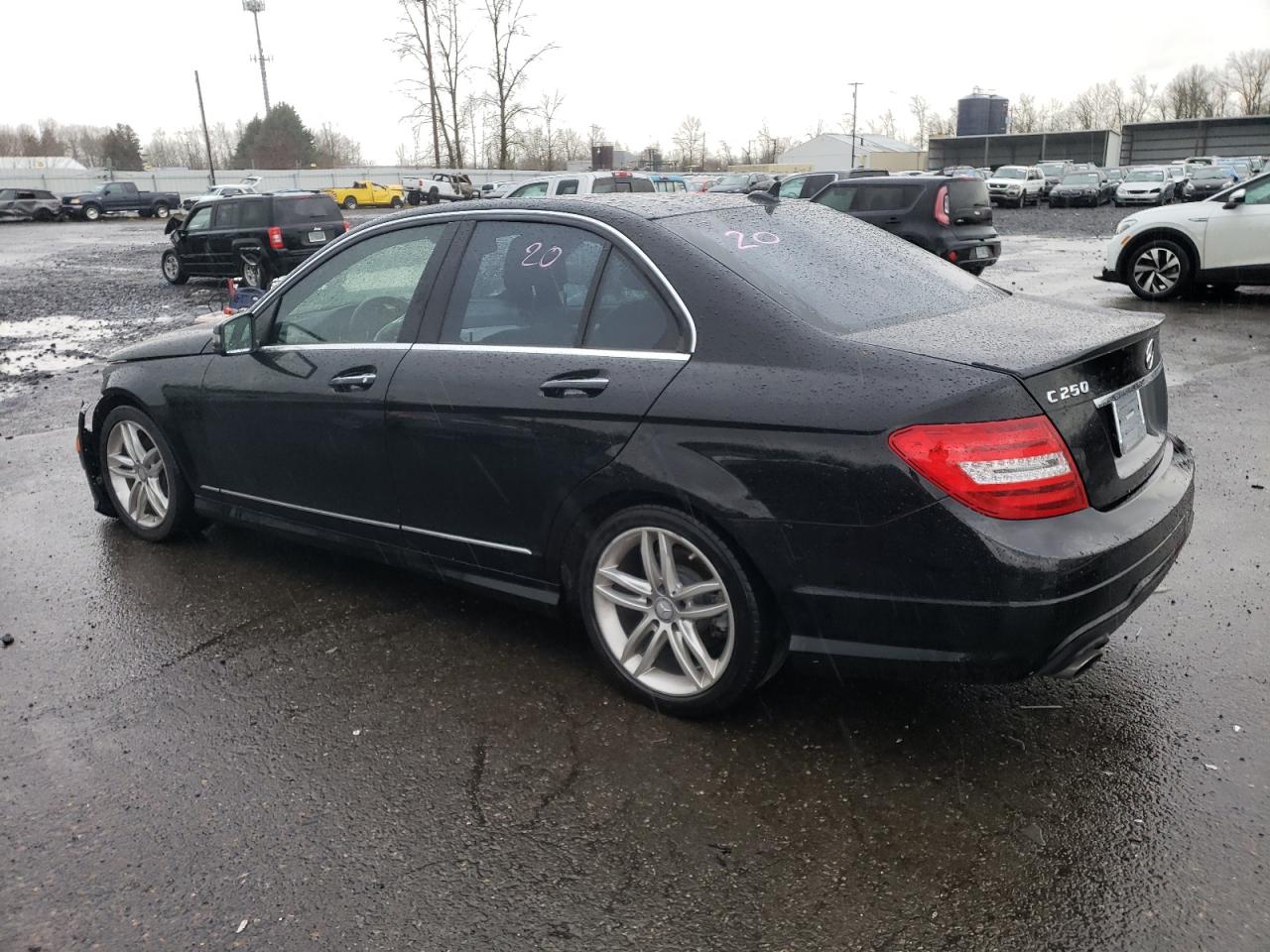 2013 Mercedes-Benz C-klasse VIN WDDGF4HB5DR259391 Copart auction photo, front end damage thumbnail 2