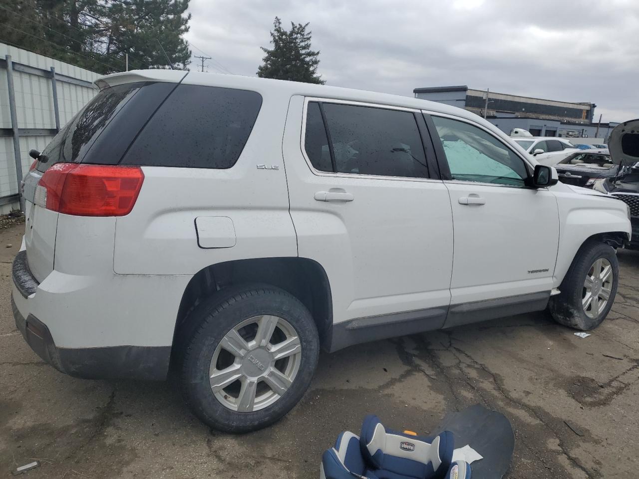 2015 GMC Terrain VIN 2GKALMEK5F6194607 Copart auction photo, front end / undercarriage damage thumbnail 3