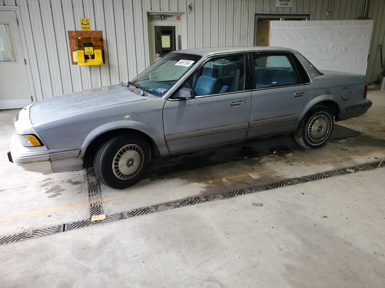 1994 Buick Century VIN 1G4AG55M8R6411192