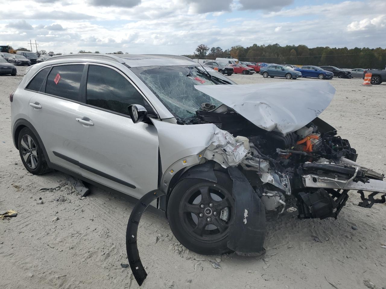 2019 KIA Niro VIN KNDCC3LD6K5236548 Copart auction photo, undercarriage / front end damage thumbnail 4