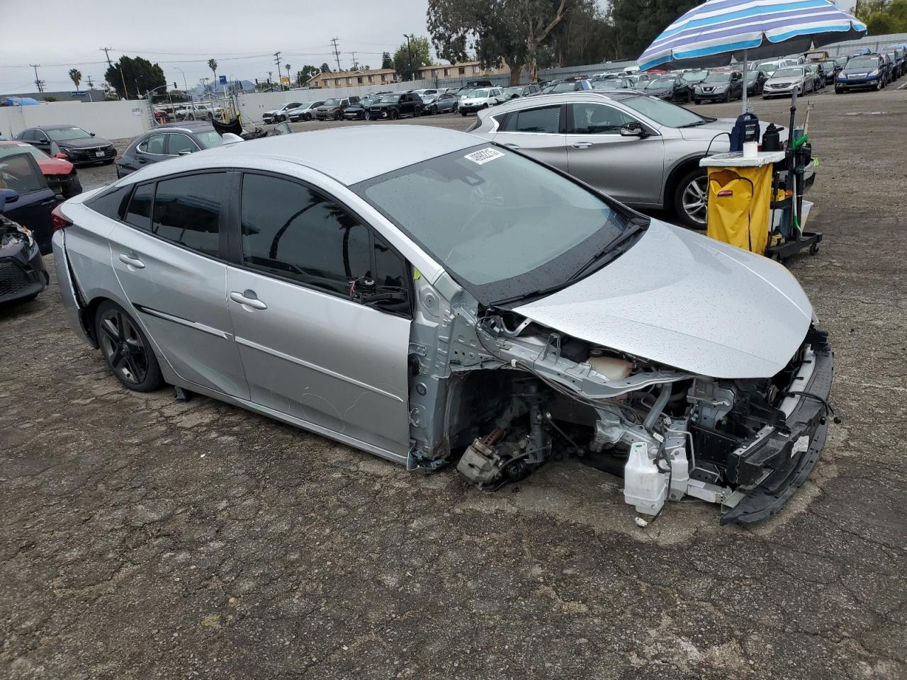 2020 Toyota Prius VIN JTDKARFU7L3108641 Copart auction photo, undercarriage / front end damage thumbnail 4