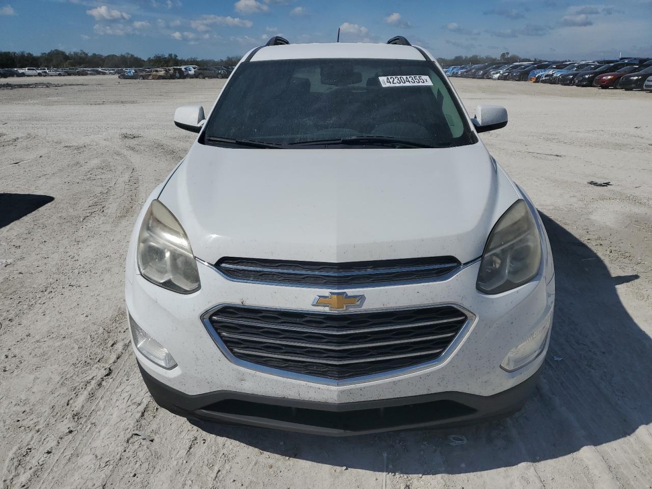 2017 Chevrolet Equinox VIN 2GNALCEK2H6240748 Copart auction photo, normal wear damage thumbnail 5