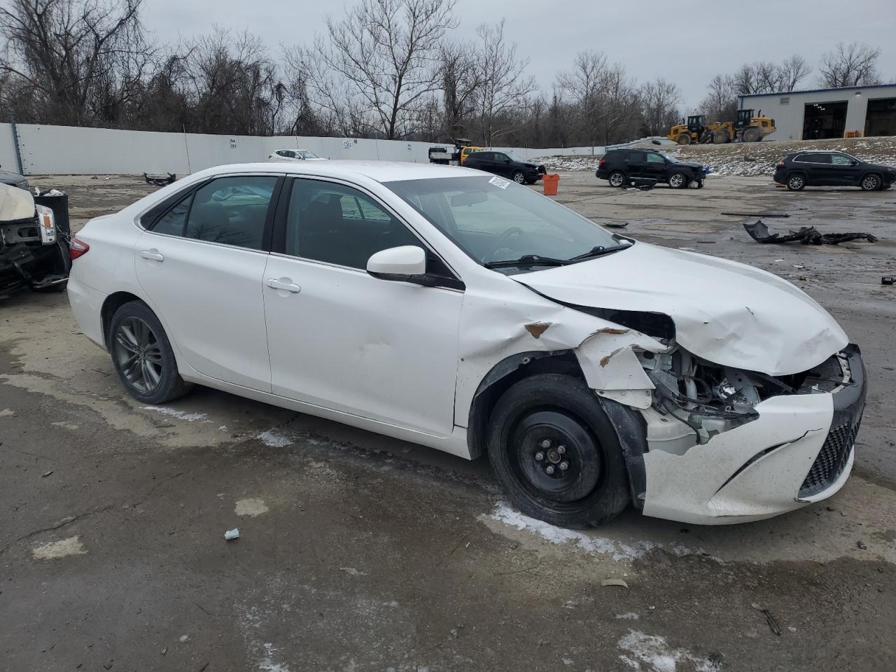 2017 Toyota Camry VIN 4T1BF1FK8HU374412 Copart auction photo, front end damage thumbnail 4