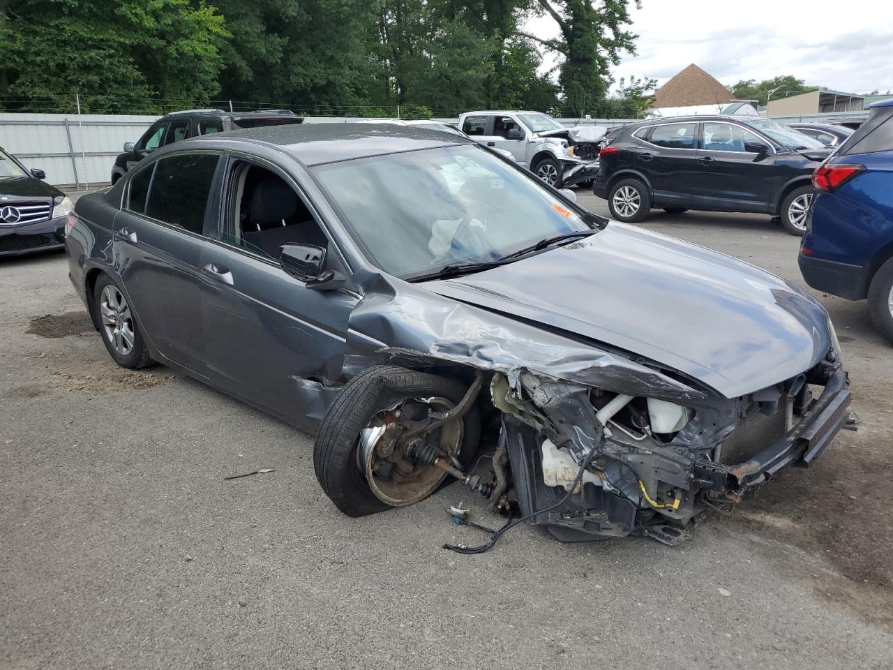 2011 Honda Accord VIN 1HGCP2F46BA063410 Copart auction photo, front end / side damage thumbnail 4