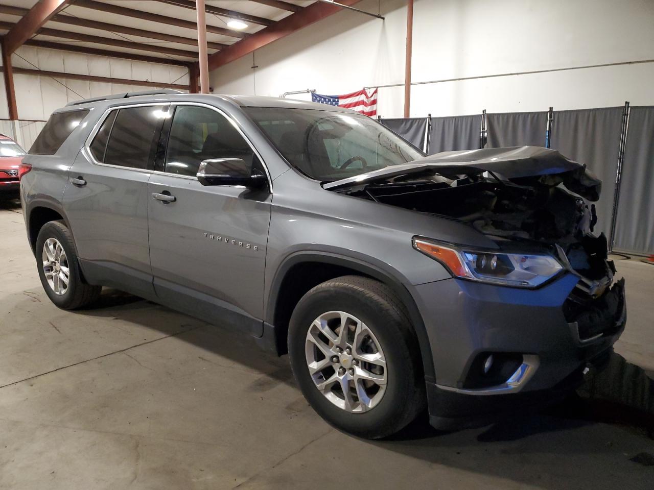2020 Chevrolet Traverse VIN 1GNEVHKW9LJ315490 Copart auction photo, front end damage thumbnail 4