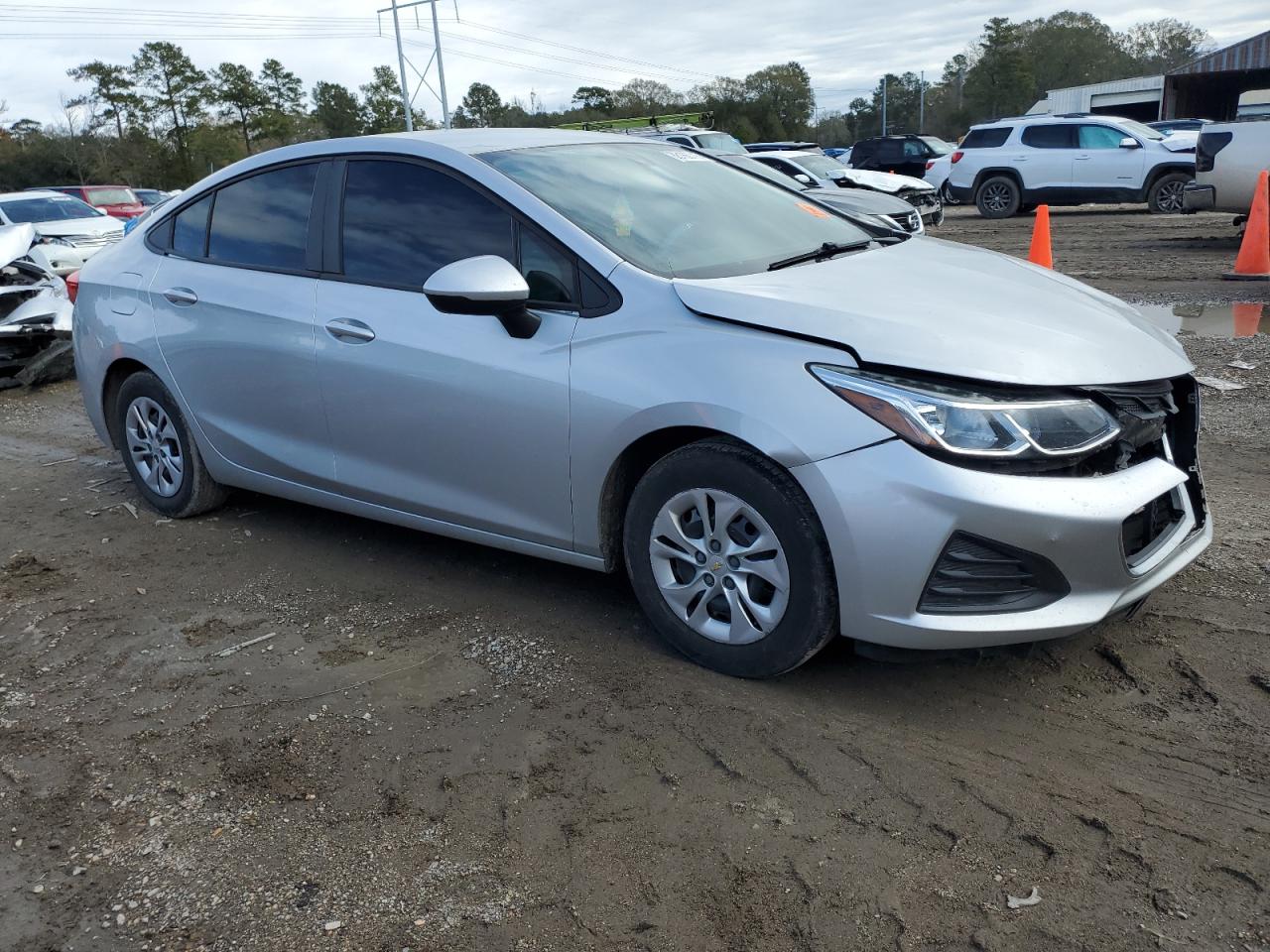 2019 Chevrolet Cruze VIN 1G1BC5SMK7147595 Copart auction photo, front end damage thumbnail 4