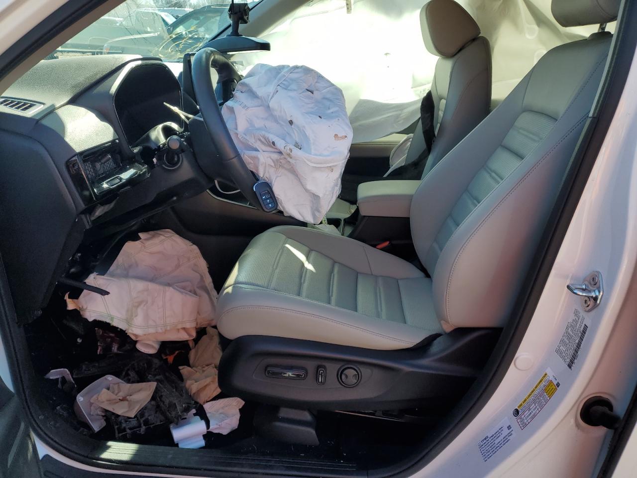 2024 Honda CR-V VIN 7FARS4H79RE014735 Copart auction photo, biohazard/chemical / front end damage thumbnail 7