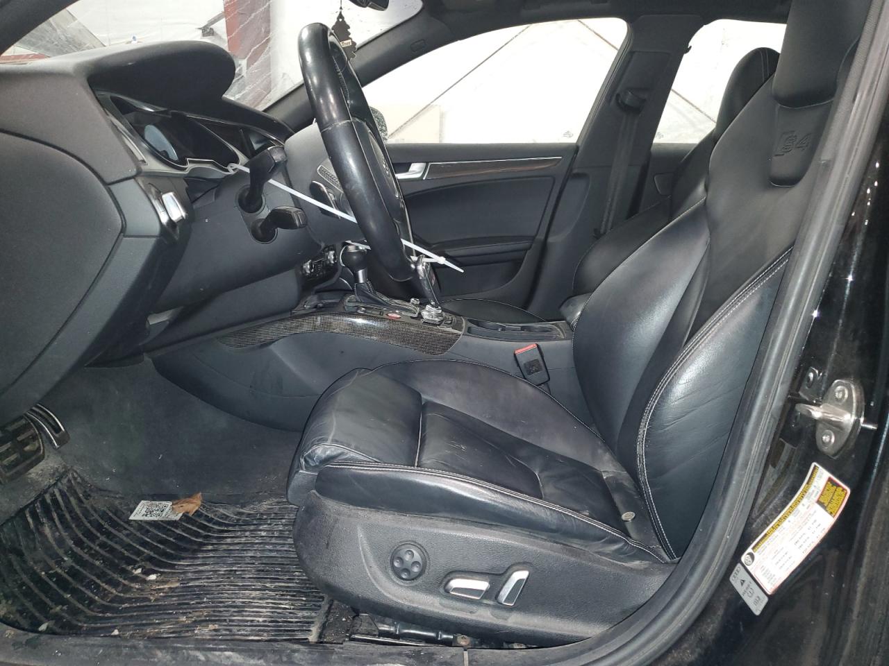 2016 Audi RS4 VIN WAUBGAFL0GA006992 Copart auction photo, front end damage thumbnail 7