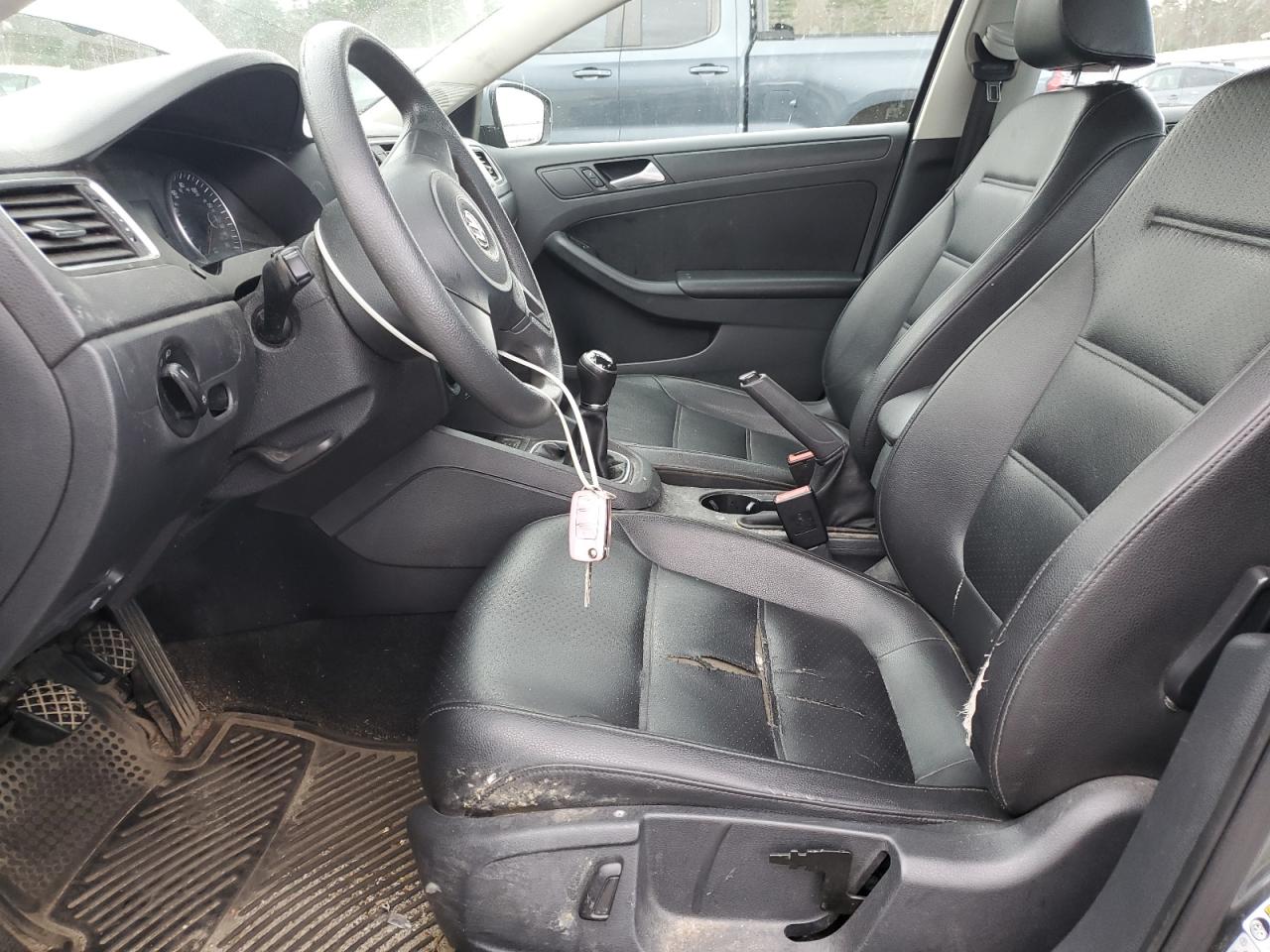 2014 Volkswagen Jetta VIN 3VWB17AJXEM438631 Copart auction photo, front end / undercarriage damage thumbnail 7