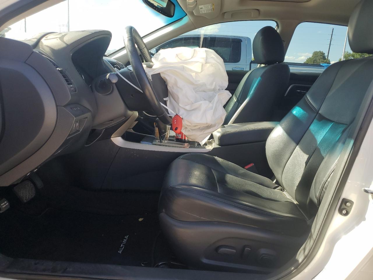 2015 Nissan Altima VIN 1N4AL3AP3FN904449 Copart auction photo, front end damage thumbnail 7
