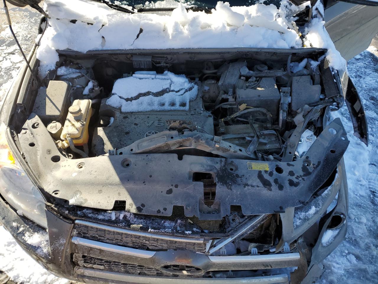 2010 Toyota RAV 4 VIN 2T3DK4DV2AW019073 Copart auction photo, front end / minor dent/scratches damage thumbnail 14