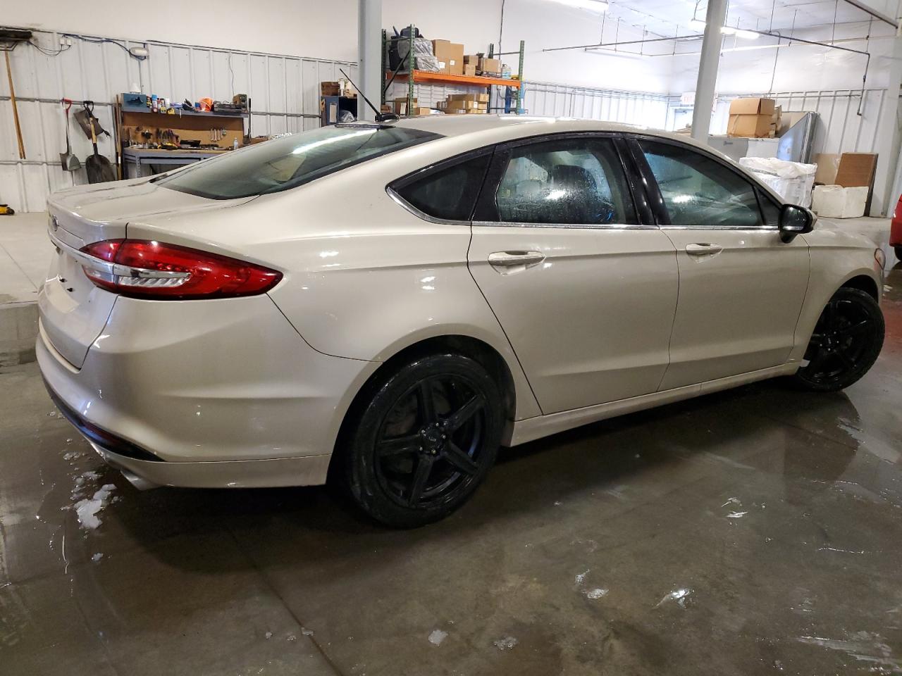 2017 Ford Fusion VIN 3FA6P0LU1HR381430 Copart auction photo, front end / side damage thumbnail 3
