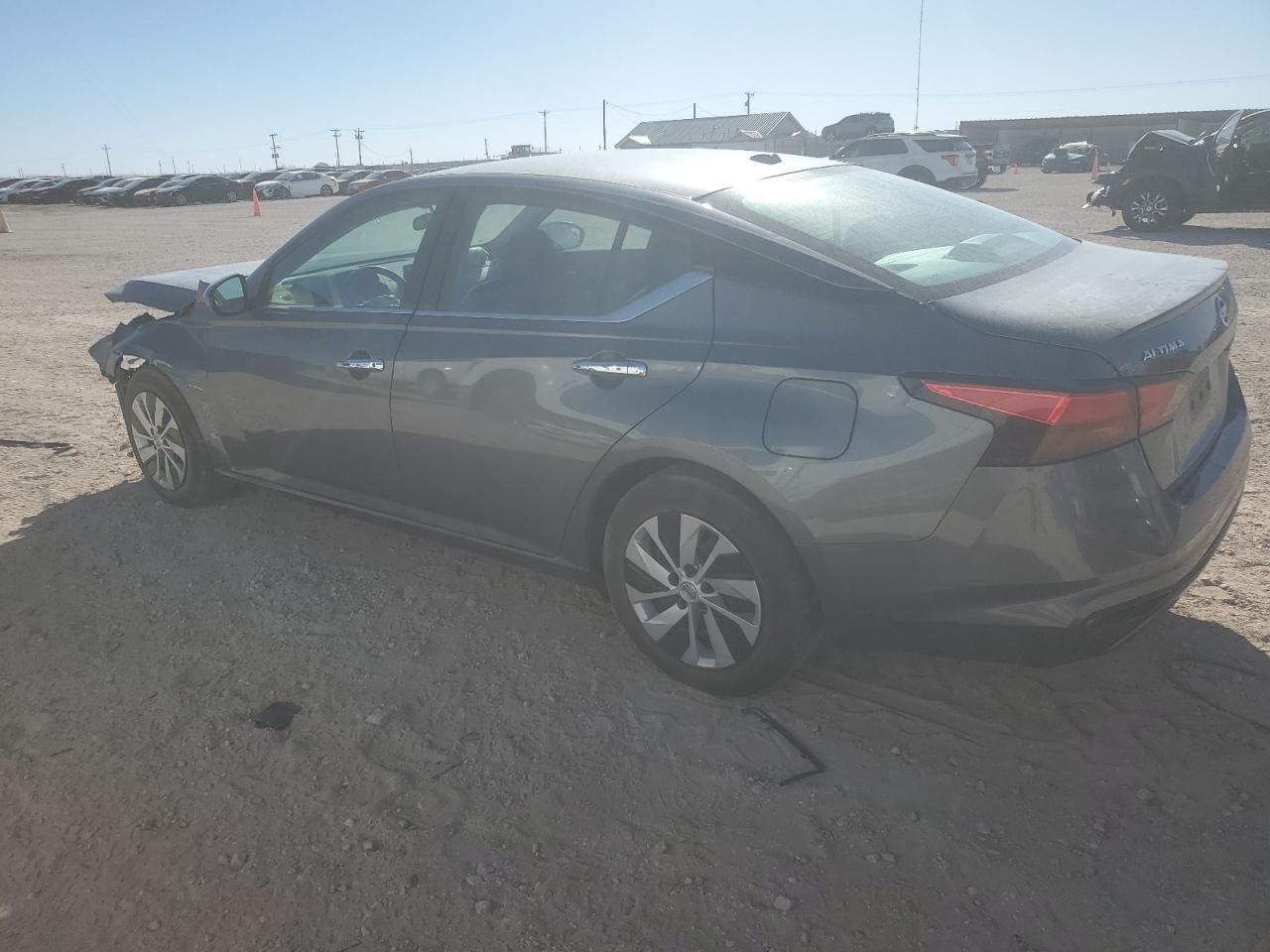 2020 Nissan Altima VIN 1N4BL4BV3LC214232 Copart auction photo, front end damage thumbnail 2
