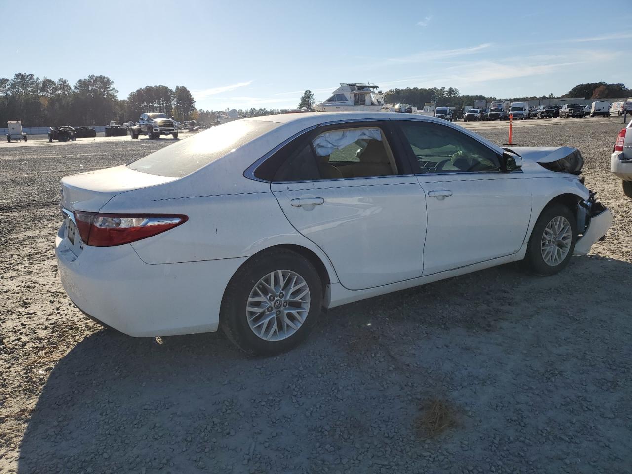 2017 Toyota Camry VIN 4T1BF1FK8HU705313 Copart auction photo, front end damage thumbnail 3