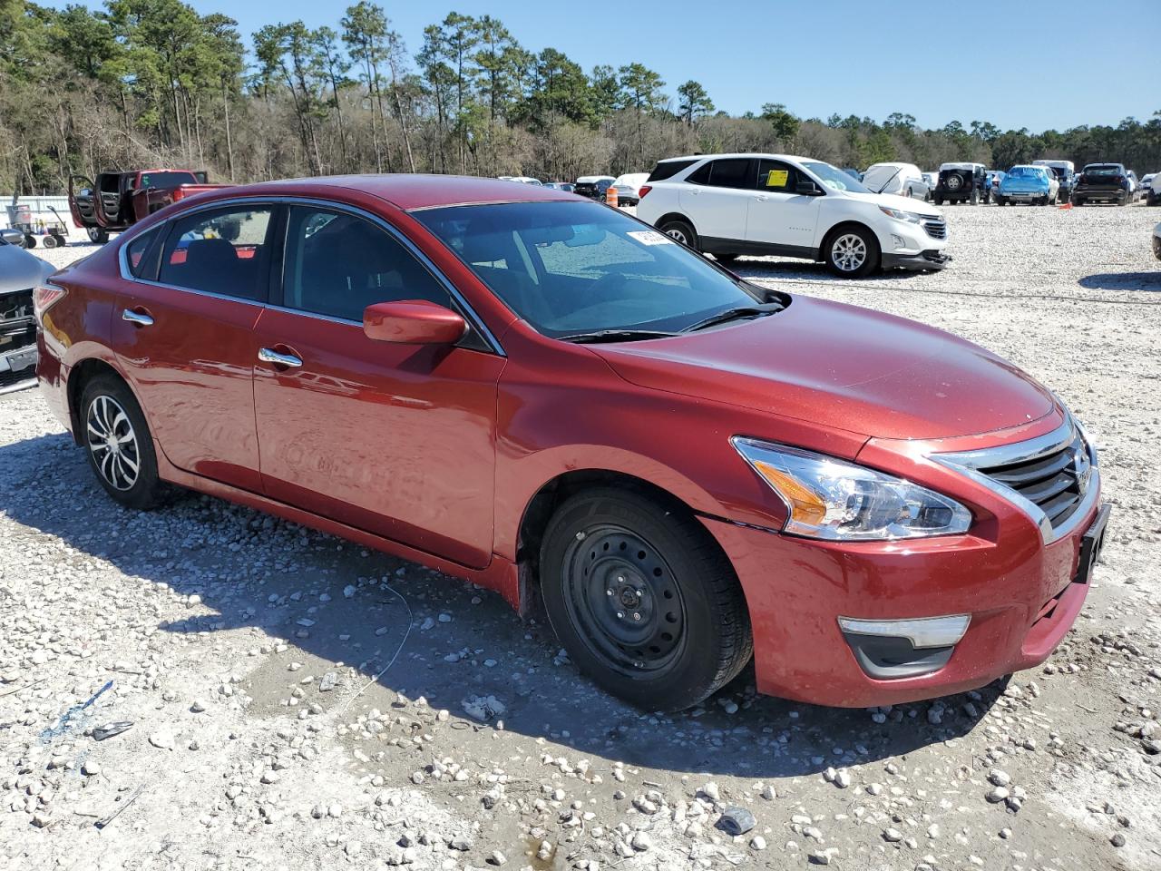 2015 Nissan Altima VIN 1N4AL3AP8FN366699 Copart auction photo, hail / minor dent/scratches damage thumbnail 4