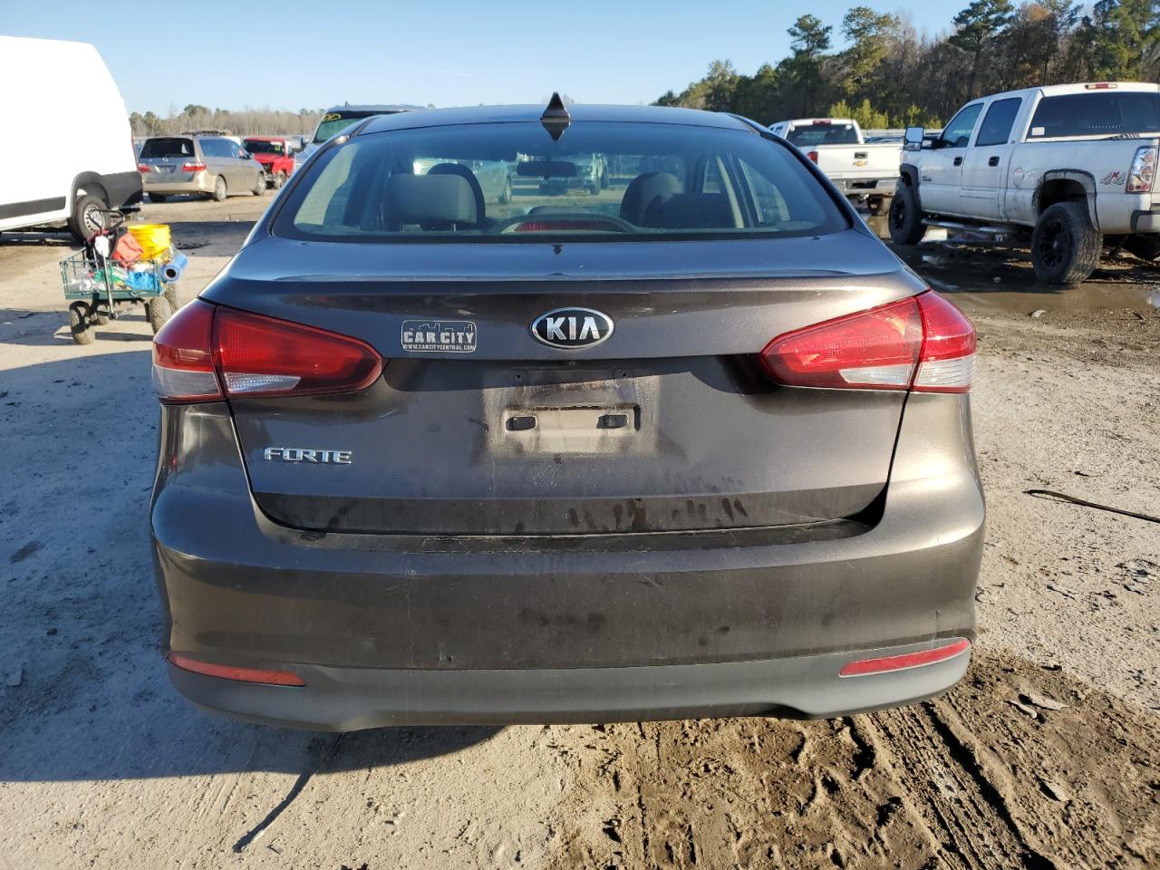 2018 KIA Forte VIN 3KPFL4A79JE218466 Copart auction photo, all over damage thumbnail 6