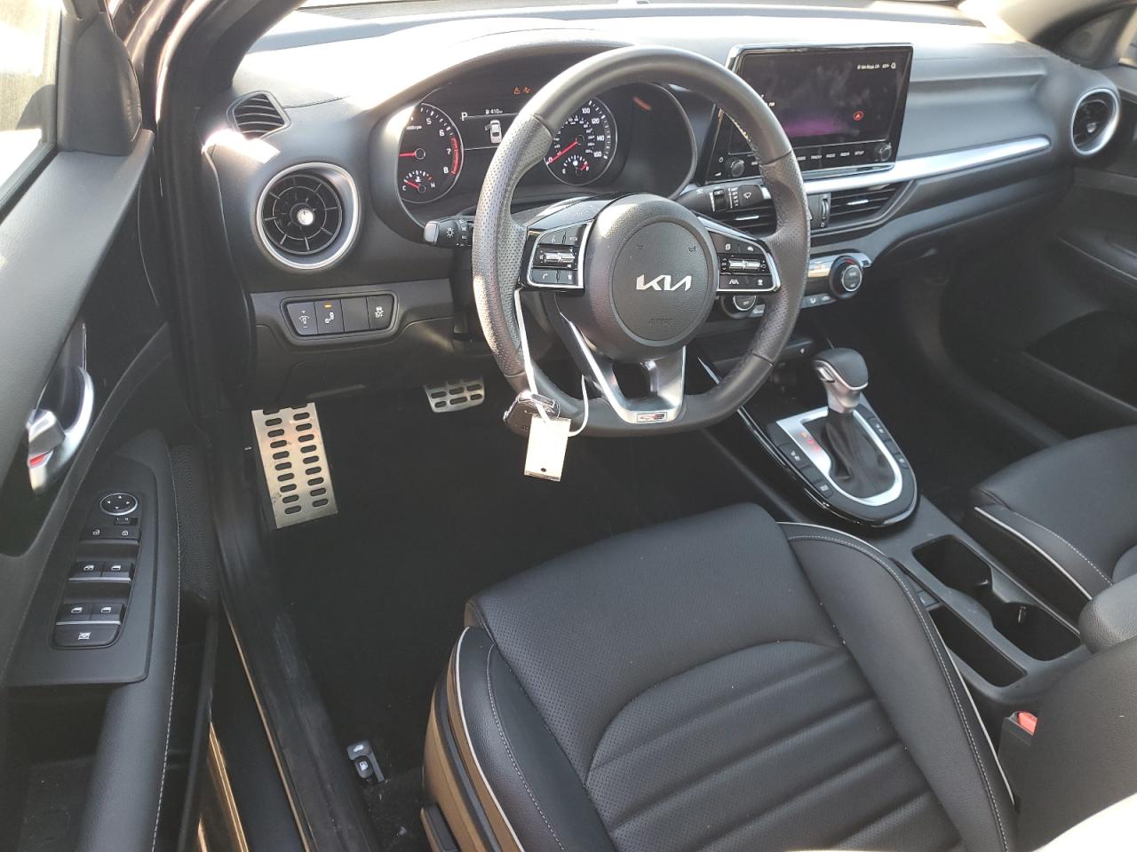 2023 KIA Forte VIN 3KPF54AD5PE617142 Copart auction photo, front end / minor dent/scratches damage thumbnail 8