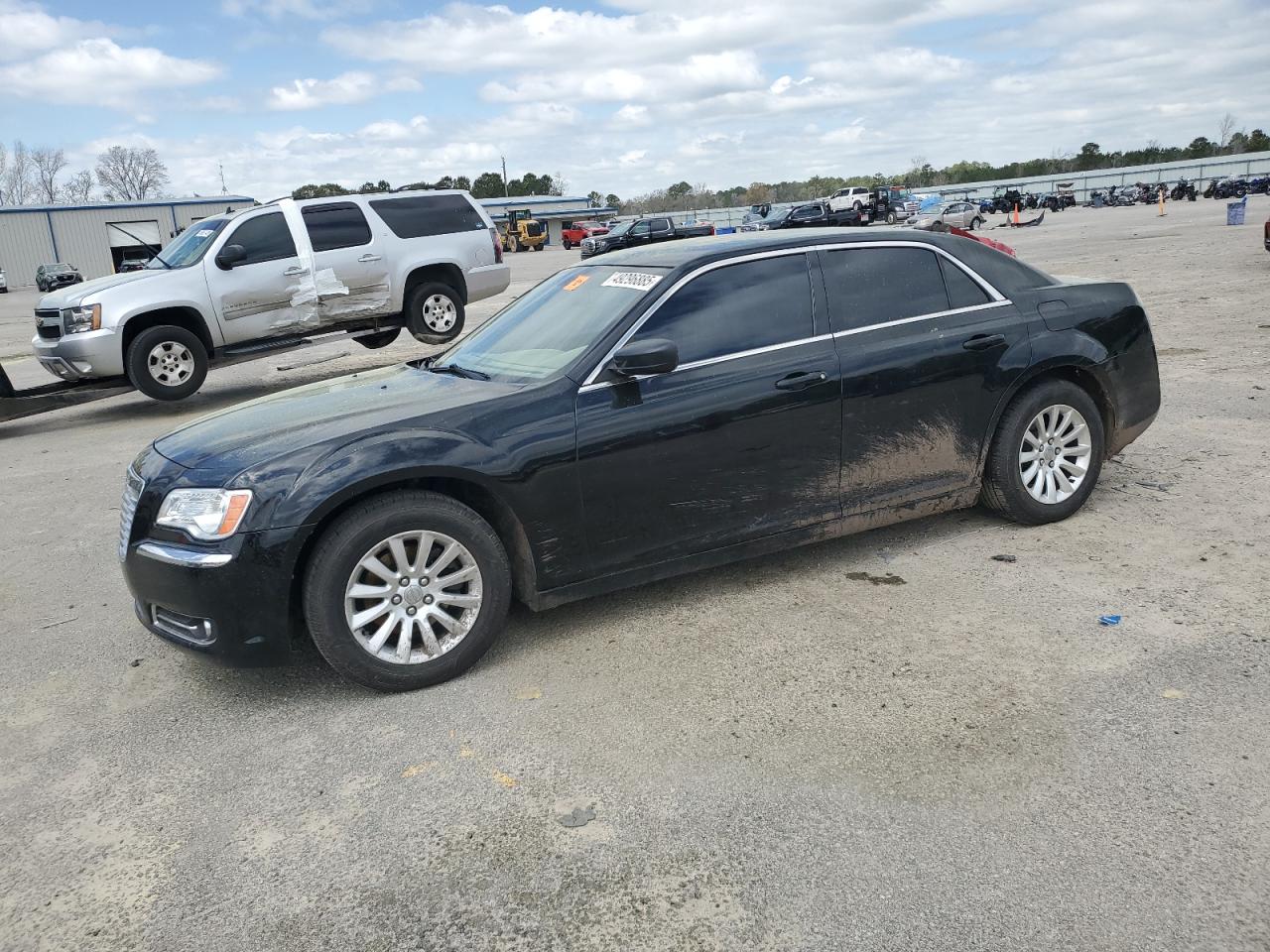 2014 Chrysler 300 VIN 2C3CCAAG7EH135893 - Copart auction photo