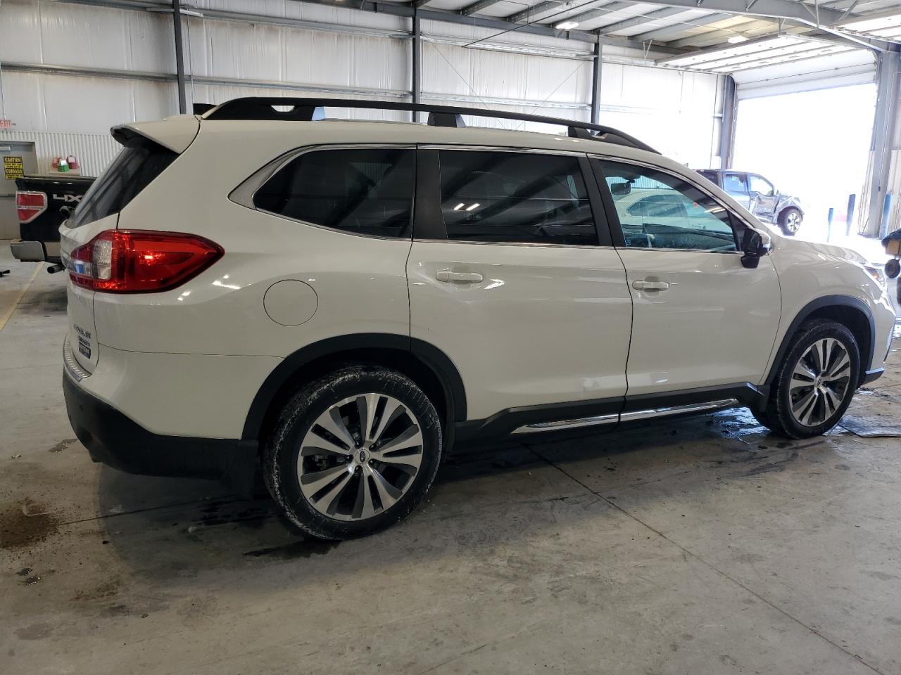 2019 Subaru Ascent VIN 4S4WMAMD3K3409589 Copart auction photo, minor dent/scratches damage thumbnail 3