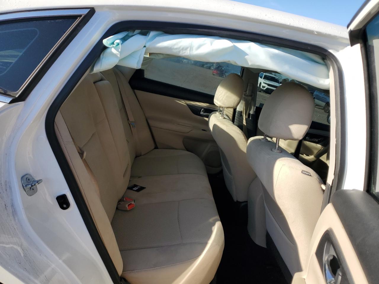 2015 Nissan Altima VIN 1N4AL3AP6FC277063 Copart auction photo, all over damage thumbnail 11