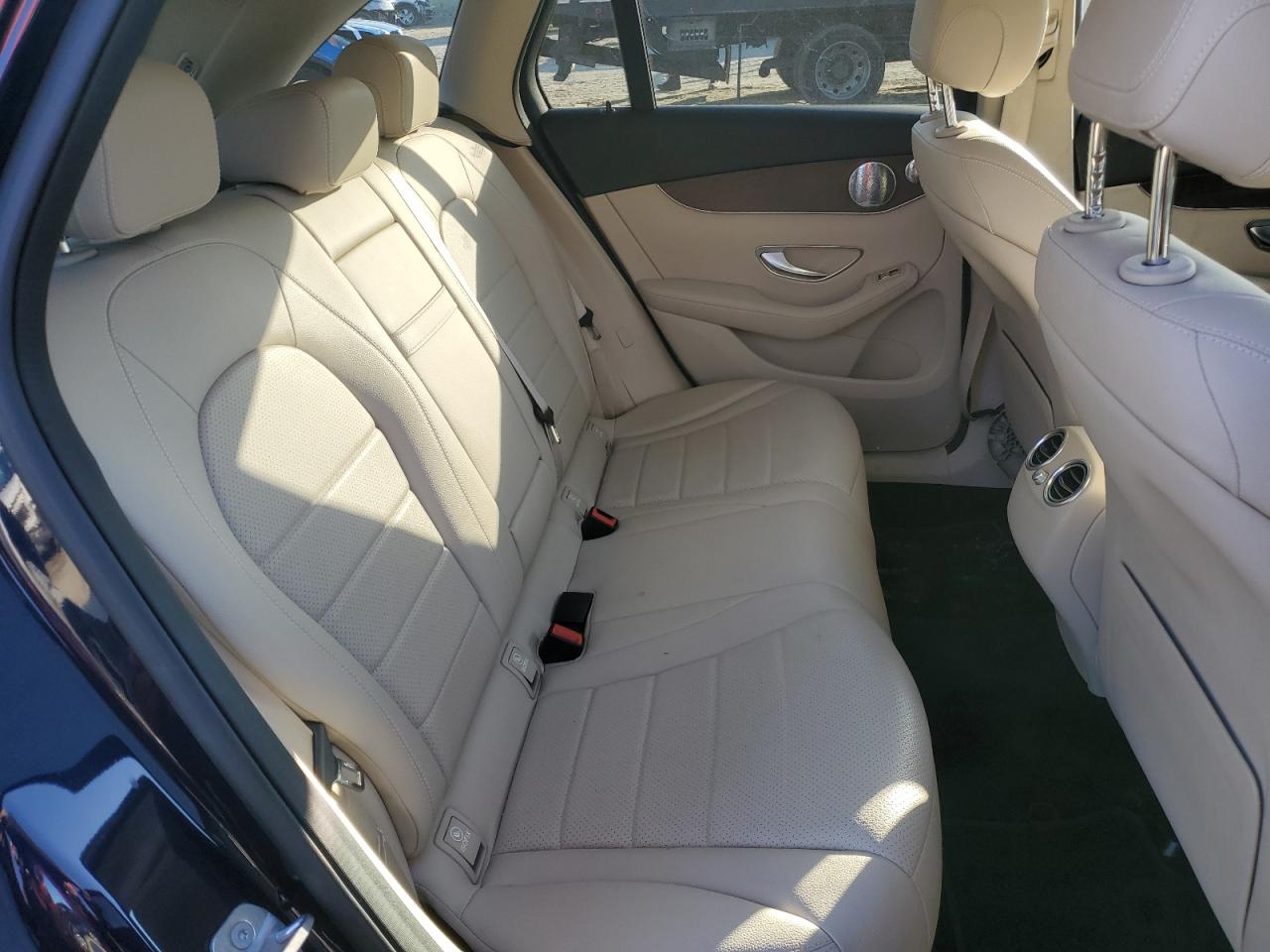 2019 Mercedes-Benz GLC VIN WDC0G4KB6KV194857 Copart auction photo, front end / minor dent/scratches damage thumbnail 11