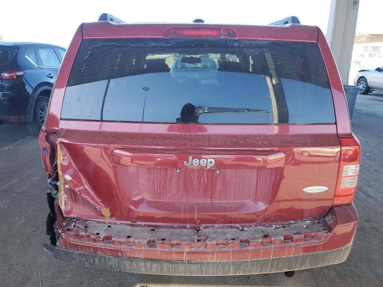 2014 Jeep Liberty (Patriot) VIN 1C4NJPFB9ED827905 Copart auction photo, rear end damage thumbnail 6