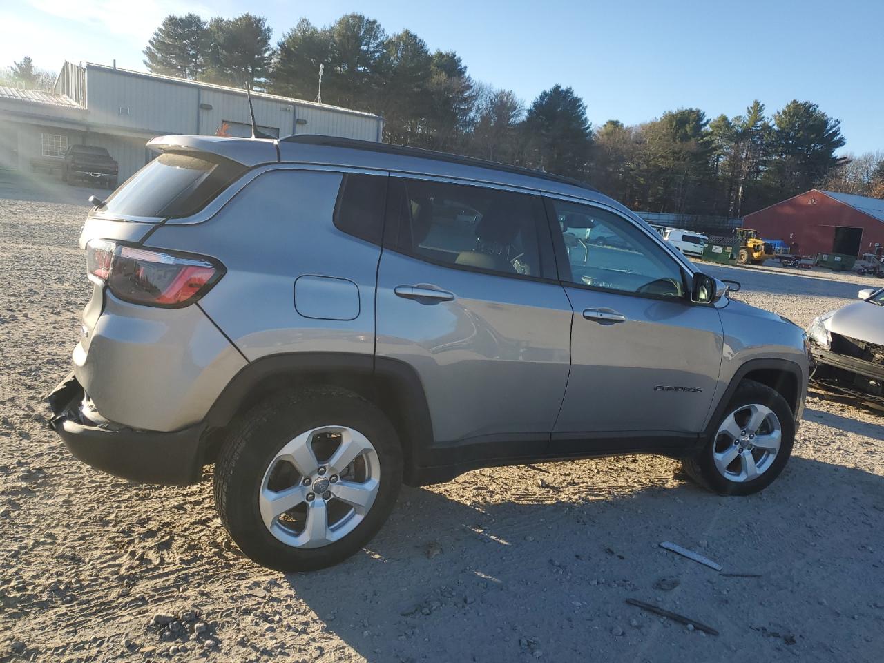 2021 Jeep Compass VIN 3C4NJDBB6MT546769 Copart auction photo, rear end / front end damage thumbnail 3