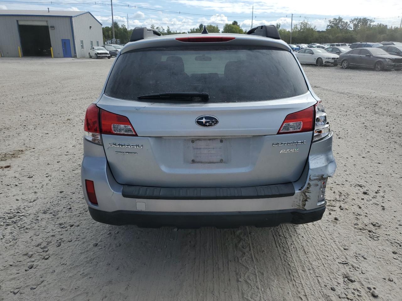2014 Subaru Outback VIN 4S4BRBCC6E3328458 Copart auction photo, rear end / minor dent/scratches damage thumbnail 6
