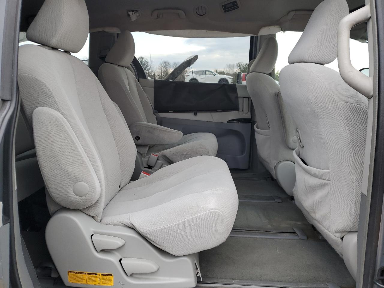 2014 Toyota Sienna VIN 5TDJK3DC9ES079354 Copart auction photo, side / rear end damage thumbnail 11