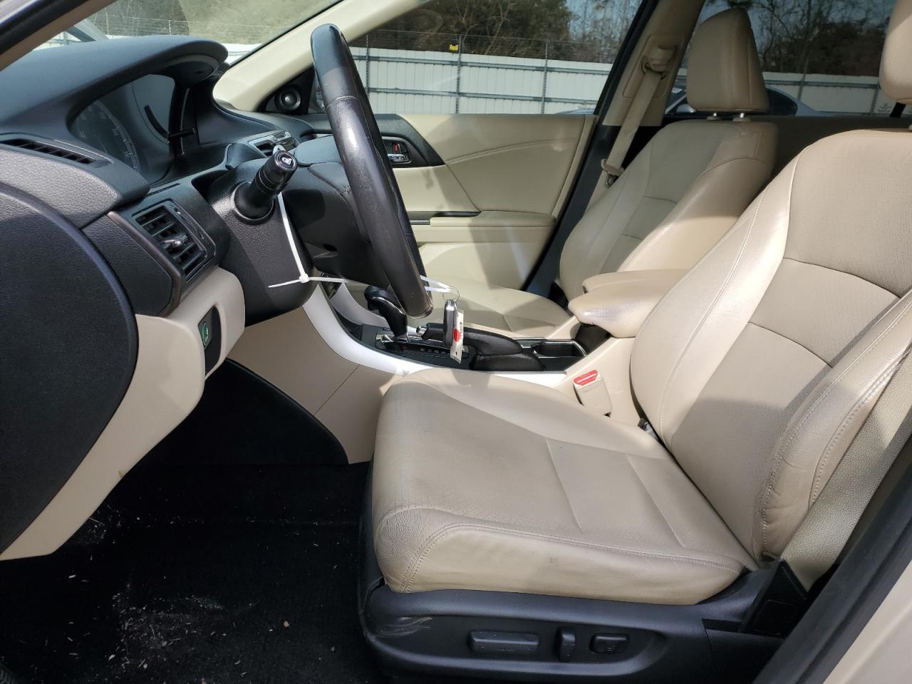 2013 Honda Accord VIN 1HGCR2F84DA201638 Copart auction photo, front end / minor dent/scratches damage thumbnail 7