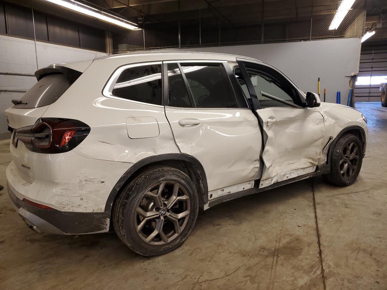 2024 BMW X3 VIN 5UX53DP06R9T66014 Copart auction photo, side / mechanical damage thumbnail 3
