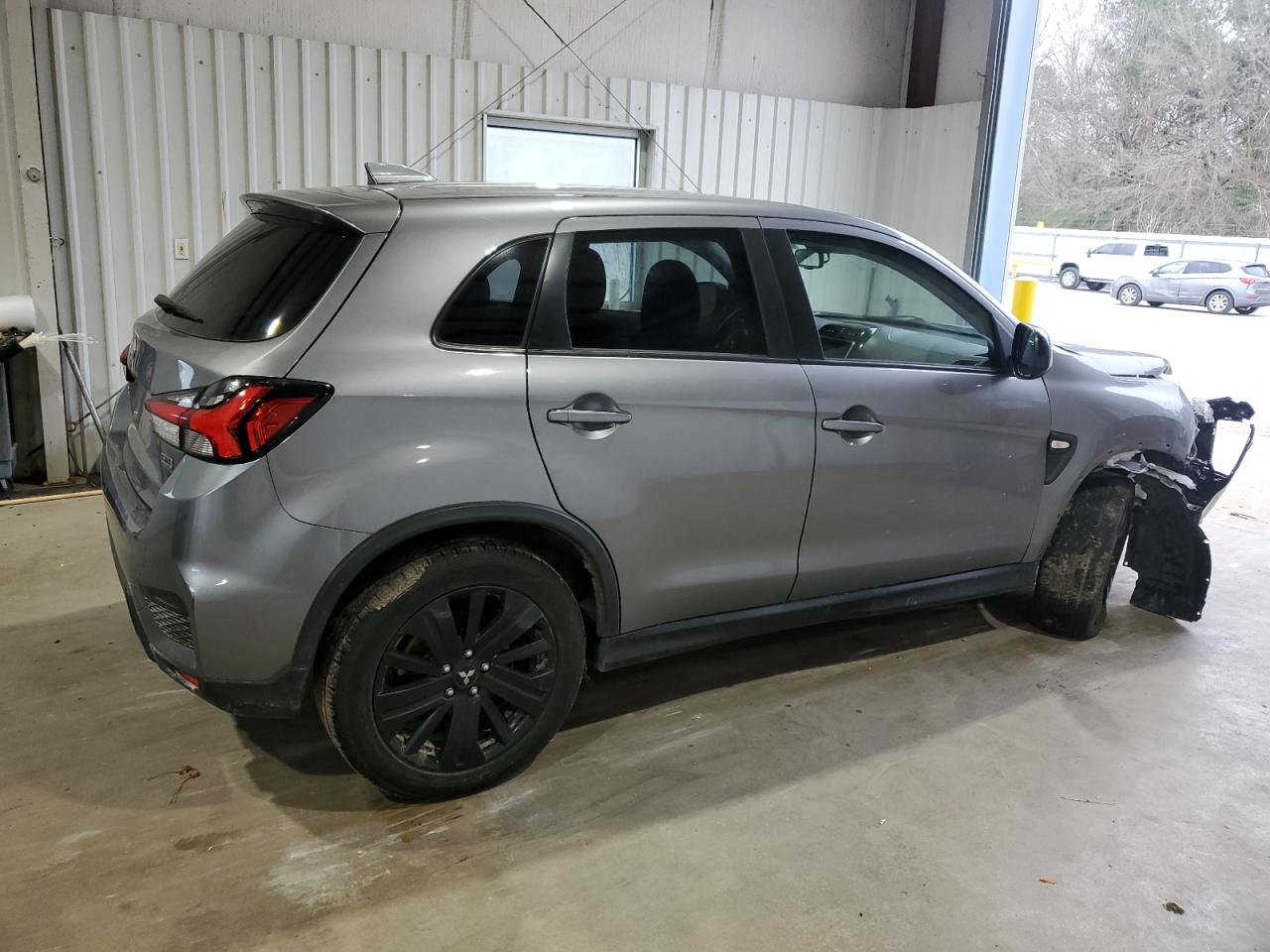 2021 Mitsubishi Outlander VIN JA4APUAU3MU005310 Copart auction photo, front end / minor dent/scratches damage thumbnail 3