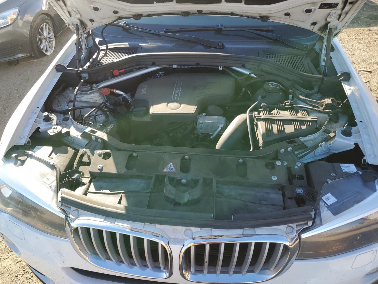 2016 BMW X3 VIN 5UXWX9C55G0D71944 Copart auction photo, minor dent/scratches damage thumbnail 12