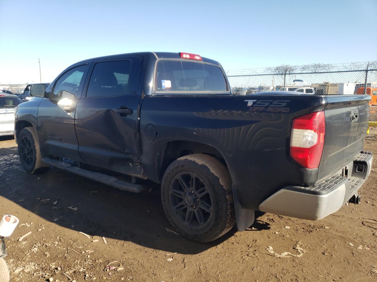 2018 Toyota Tundra VIN 5TFEM5F10JX127587 Copart auction photo, side / minor dent/scratches damage thumbnail 2