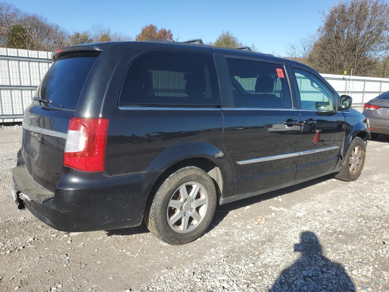2011 Chrysler Town & Country VIN 2A4RR5DGXBR604093 Copart auction photo, water/flood / all over damage thumbnail 3
