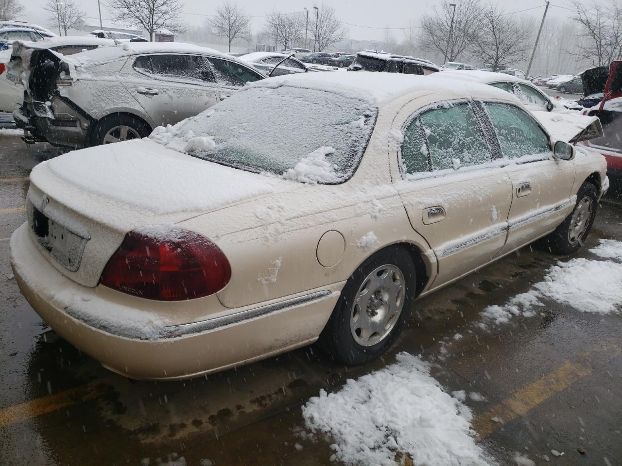 1998 Lincoln Continental VIN 1LNFM97V7WY742356 Copart auction photo, front end damage thumbnail 3