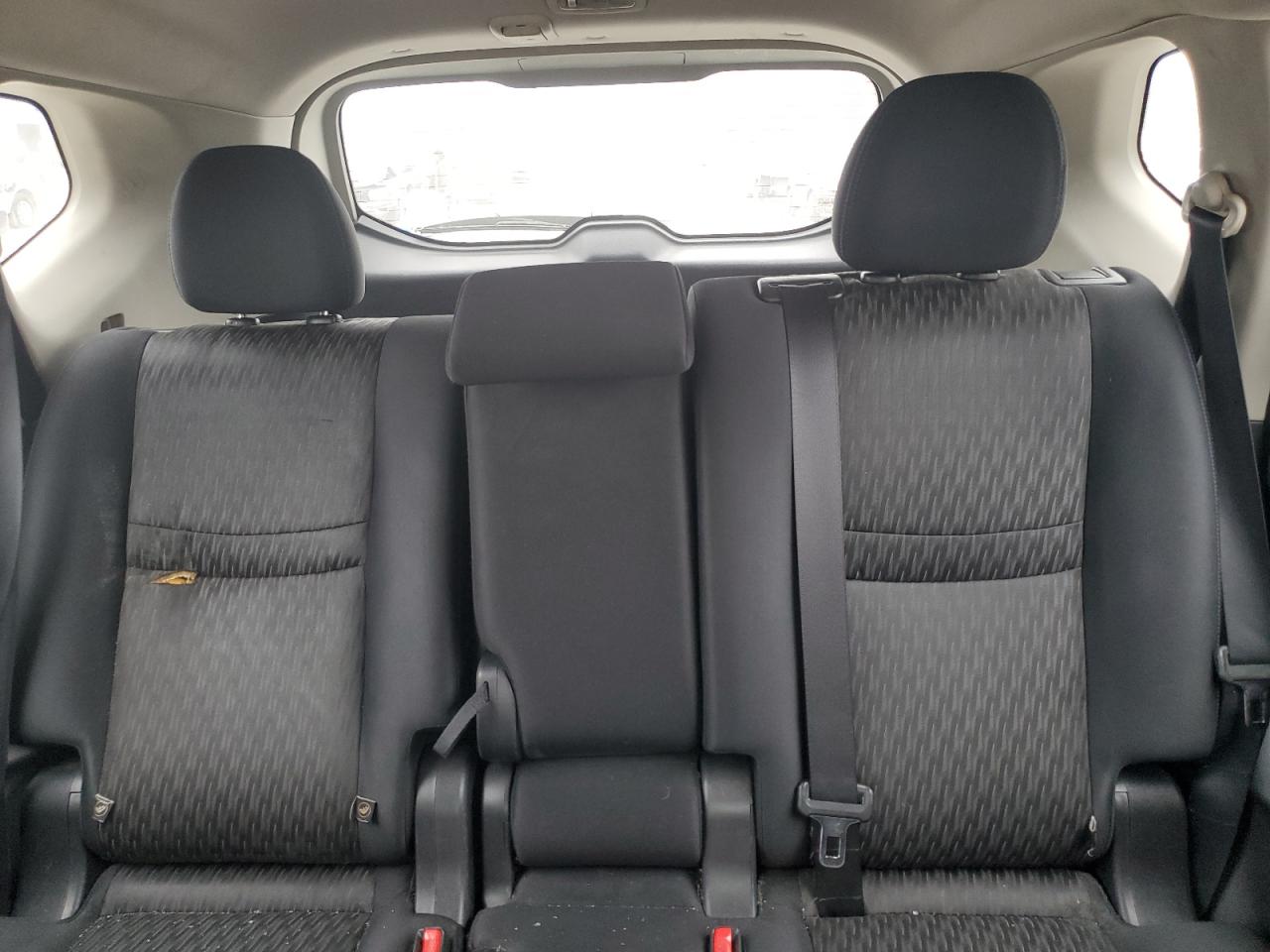 2017 Nissan Rogue VIN JN8AT2MV8HW005683 Copart auction photo, front end damage thumbnail 10