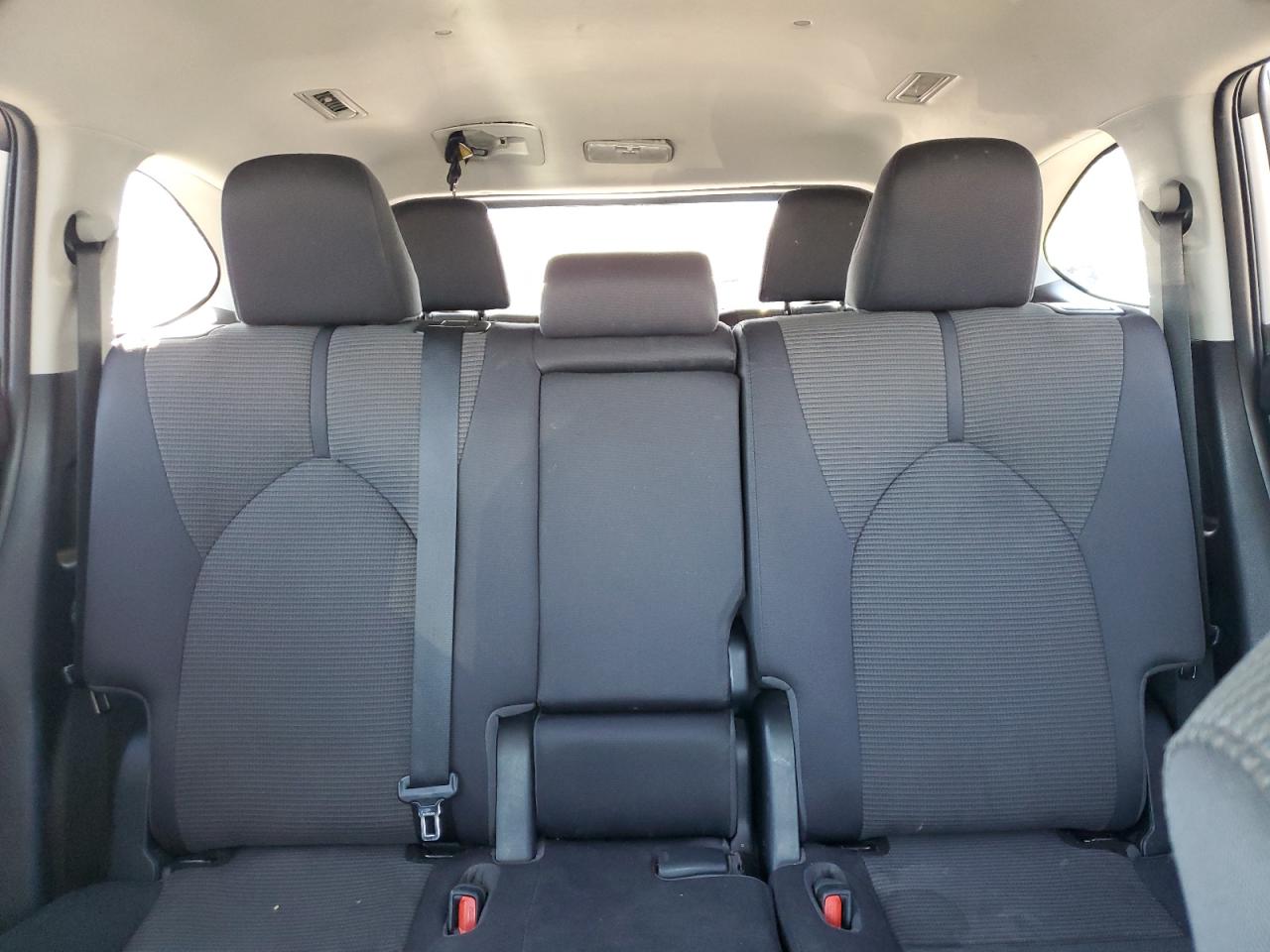 2021 Toyota Highlander VIN 5TDBZRBH4MS546244 Copart auction photo, vandalism / front end damage thumbnail 10